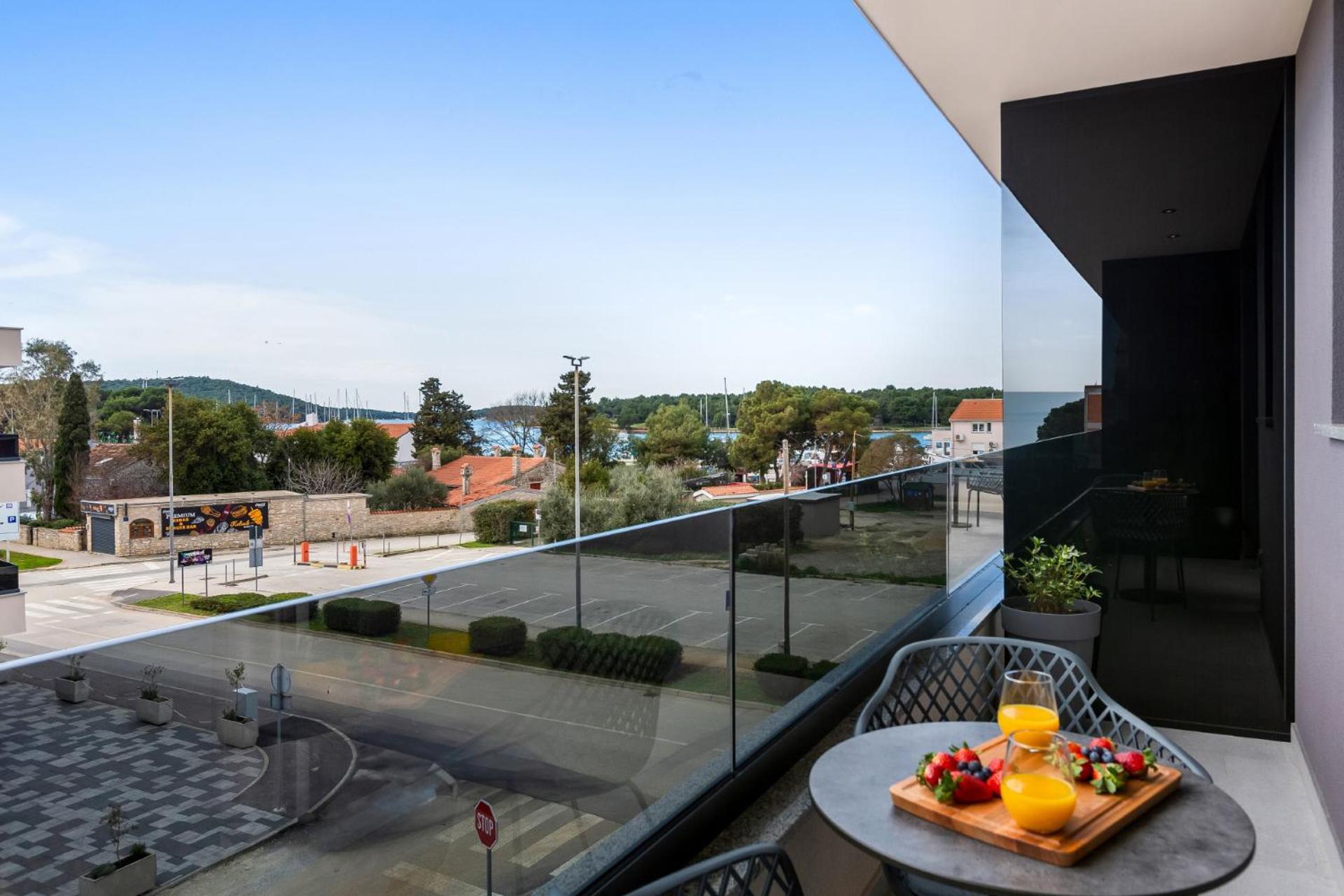 Fly Rooms Medulin - 50M From The Beach - New 2024 Екстериор снимка