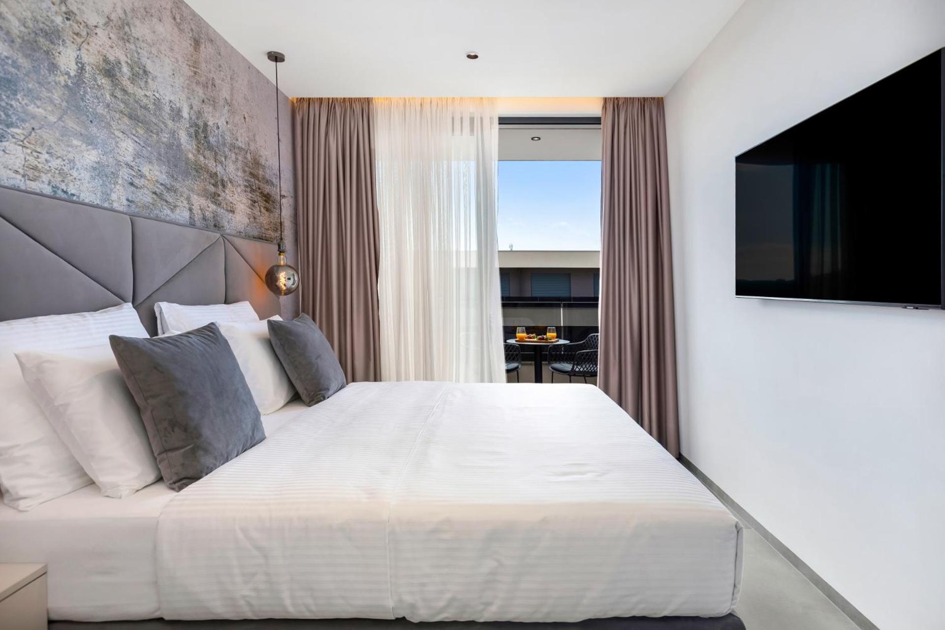 Fly Rooms Medulin - 50M From The Beach - New 2024 Стая снимка