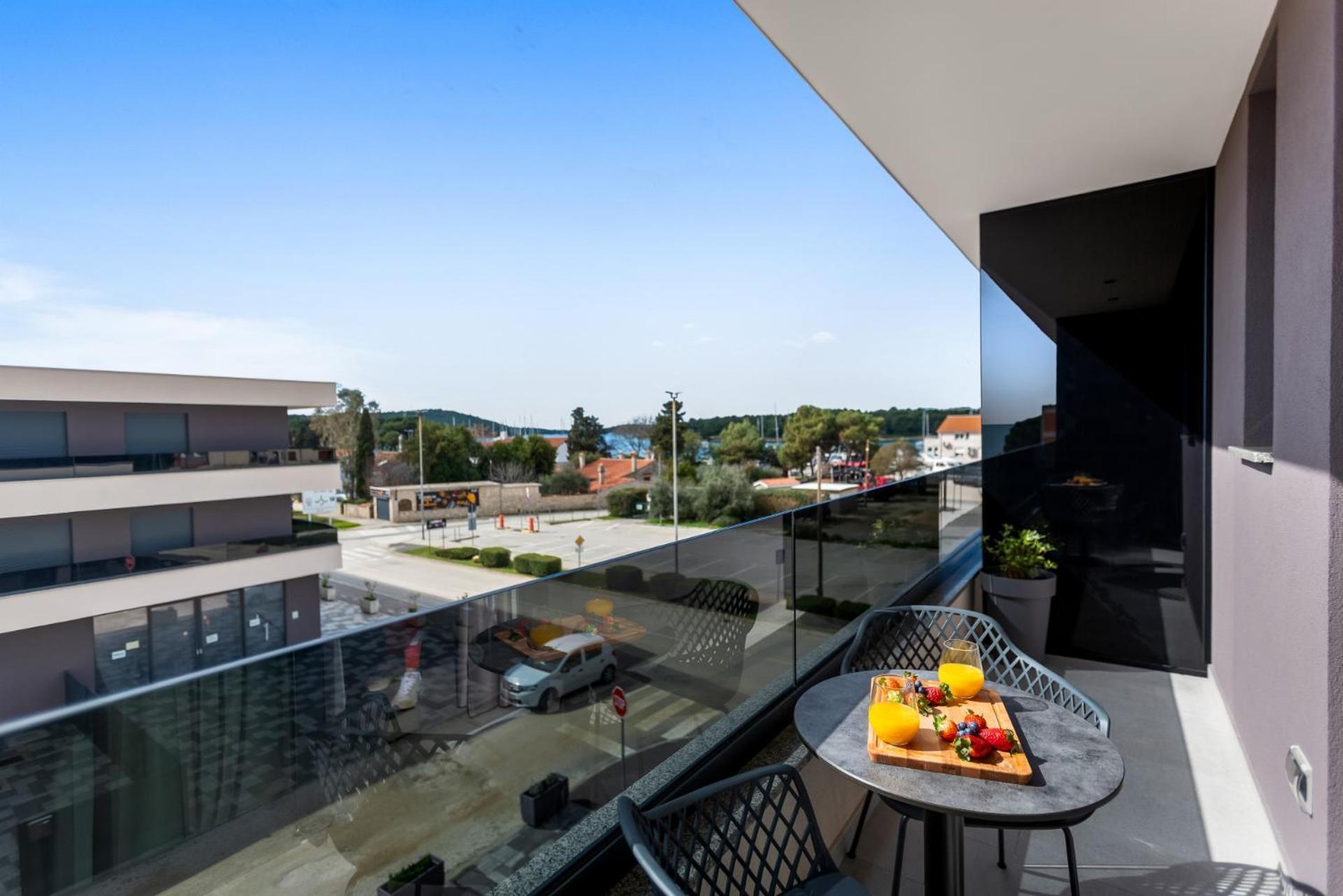 Fly Rooms Medulin - 50M From The Beach - New 2024 Стая снимка